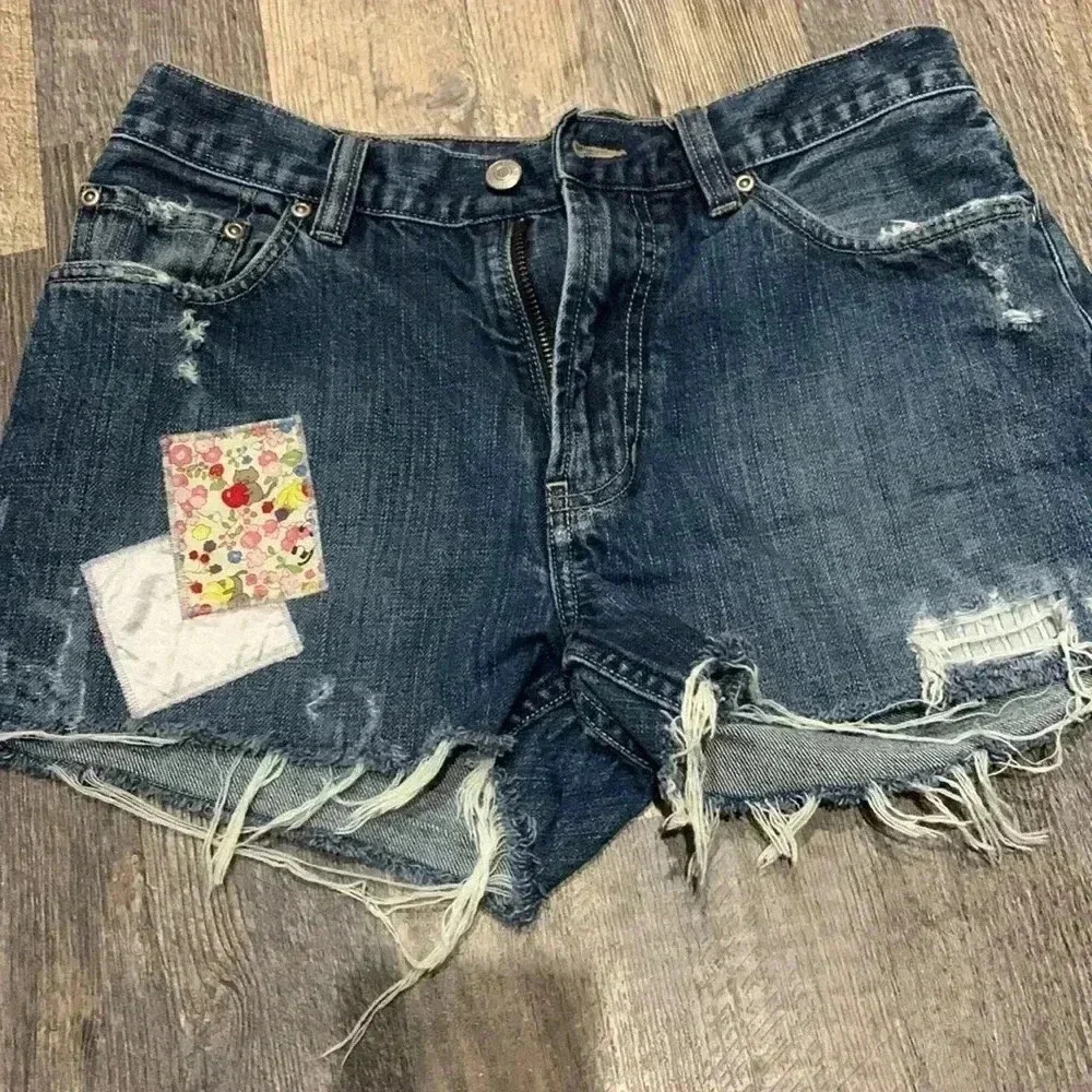 Structure shorts size 30